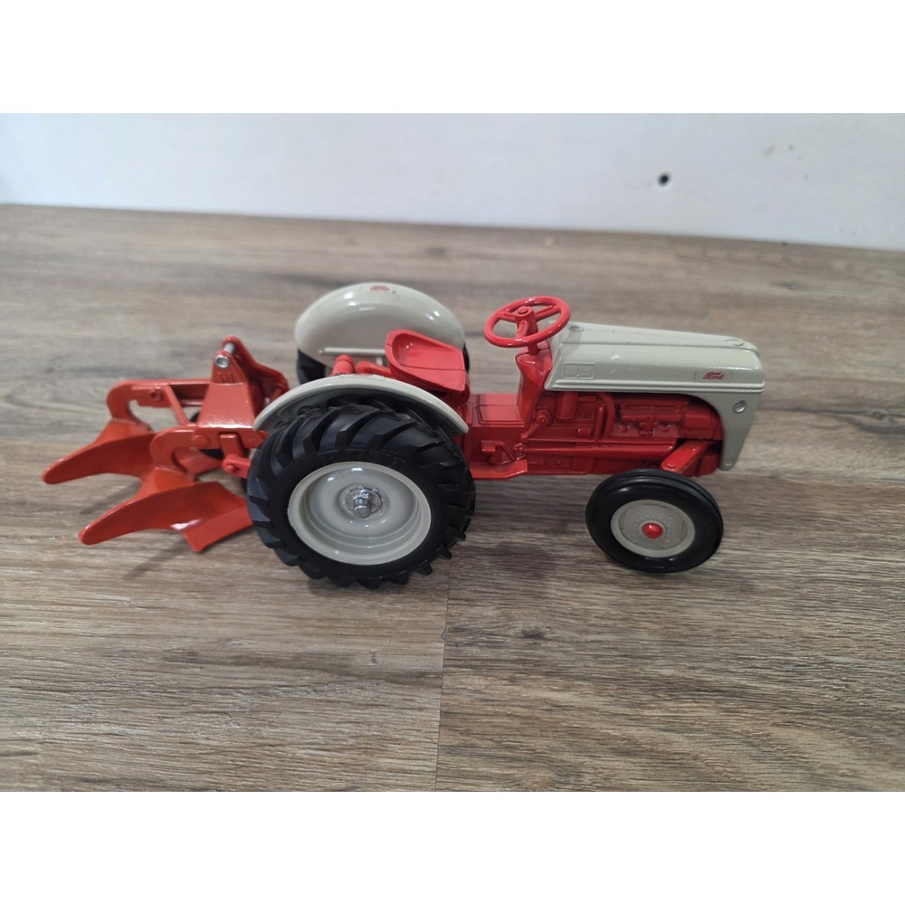 Vintage 1980s Ertl 1:16th Scale Ford 8N Farm Tractor & Dearborn Plow Red White